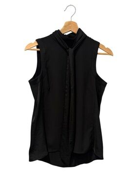 H&M Sleeveless Tie Front Blouse in Black